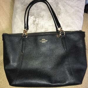 COPY - Coach black w gold hardware tote
